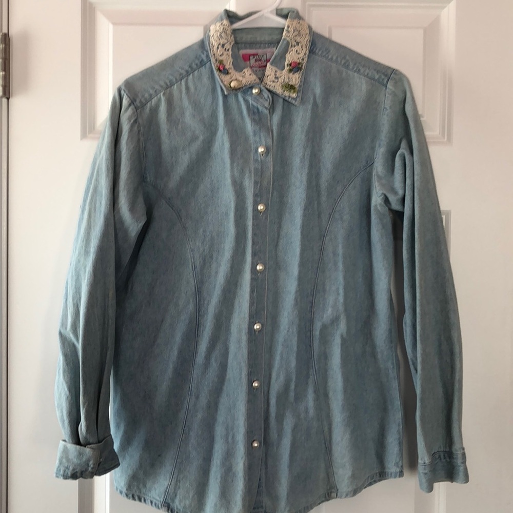 Floral Collared Button Down